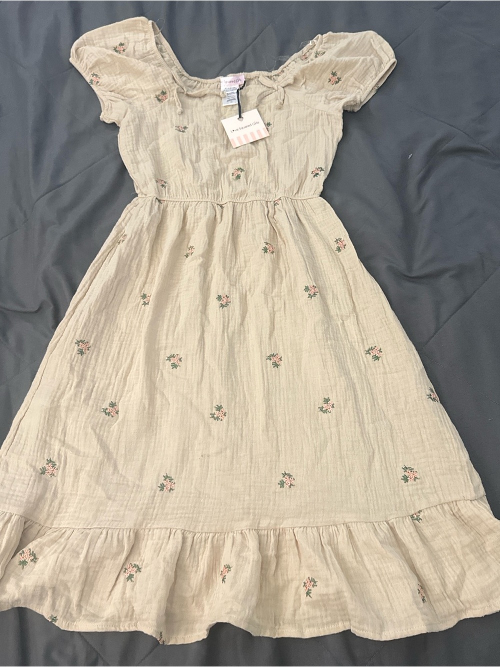 Girls' tan Floral Smocked Waist Dress girls size 10 nwt